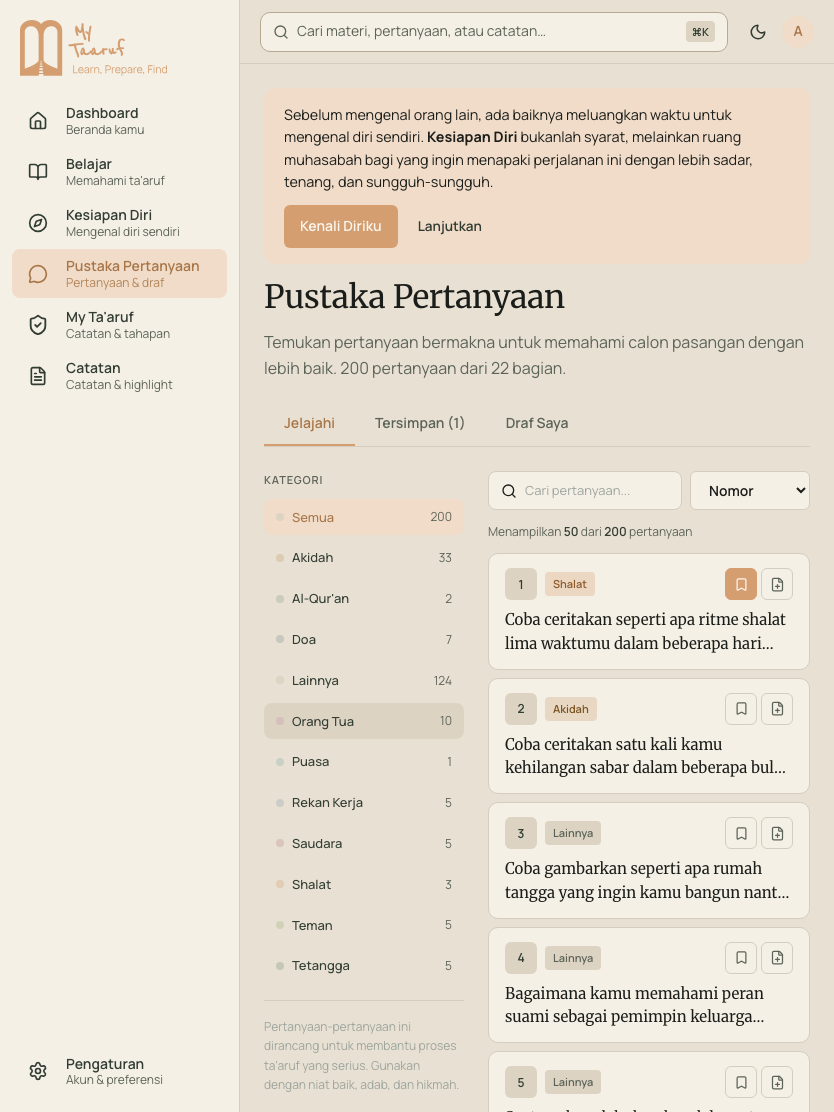 Tampilan aplikasi: Pustaka Pertanyaan, 200 pertanyaan dari 22 bagian, dengan kategori dan daftar pertanyaan yang bisa dipilih.